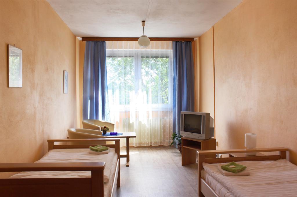 Hotel Cementar Hranice  Dış mekan fotoğraf